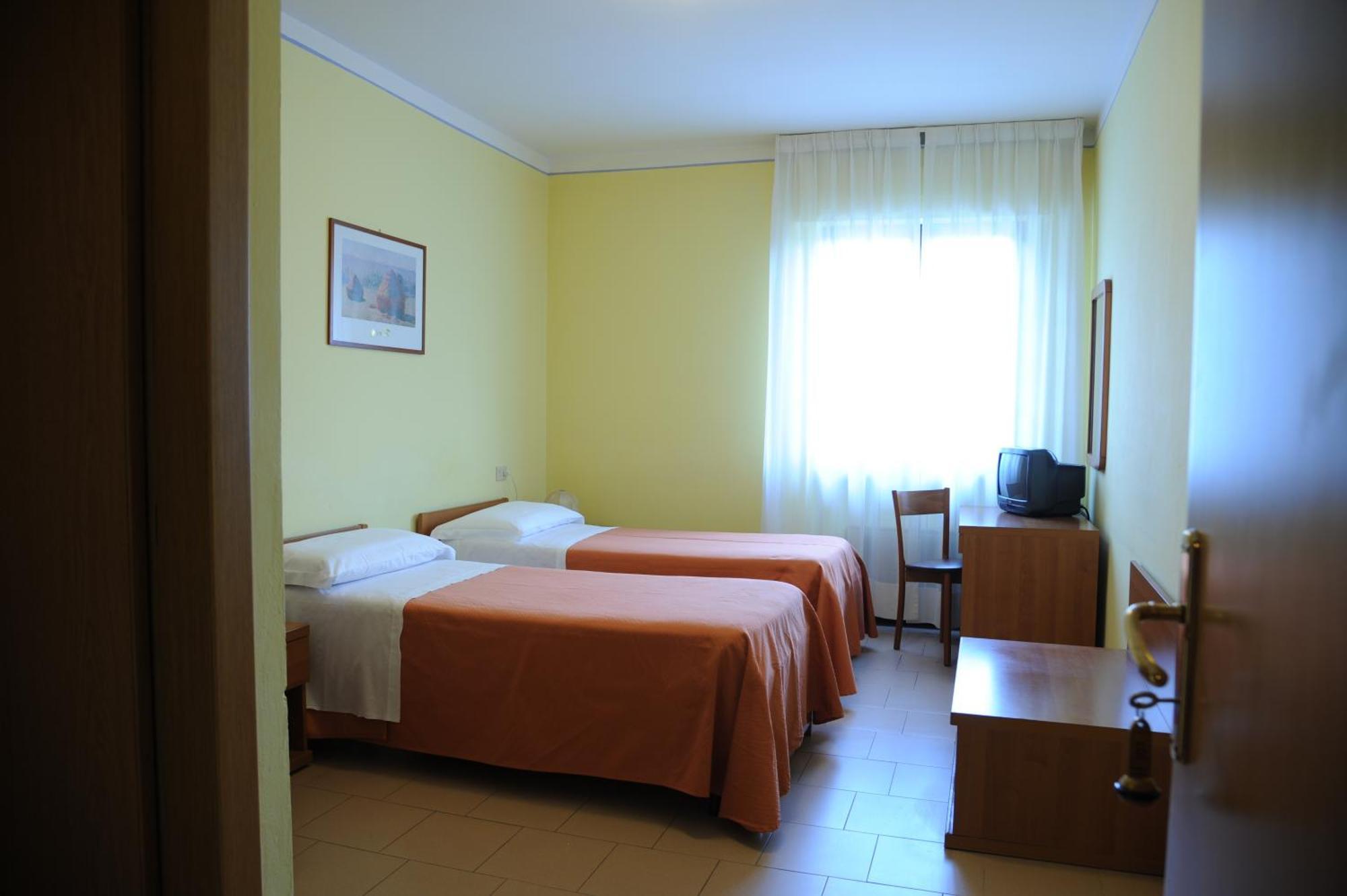 Hotel Tre Castelli Gallicano ภายนอก รูปภาพ