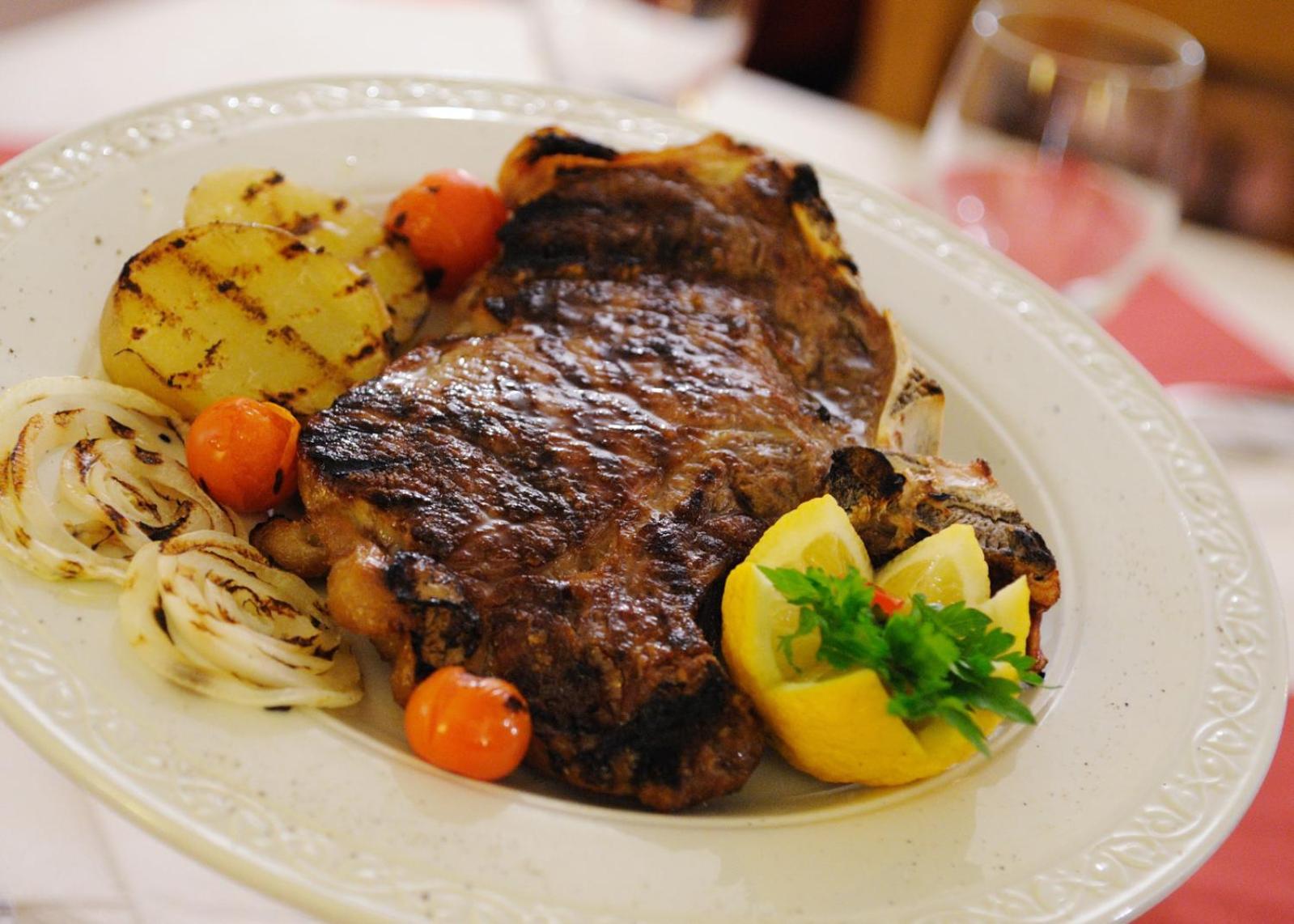 Hotel Tre Castelli Gallicano ภายนอก รูปภาพ